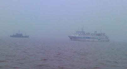 青岛港橙色海上危害预警，相关海域已实施禁限航